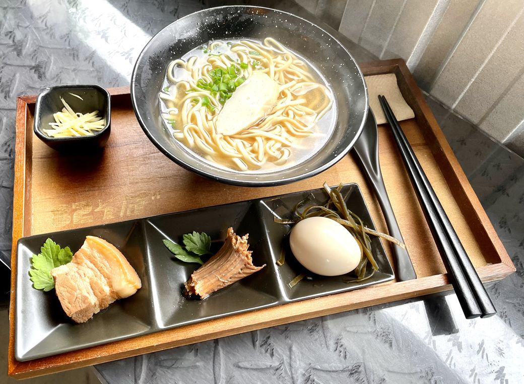 ハブ出汁 沖縄そば