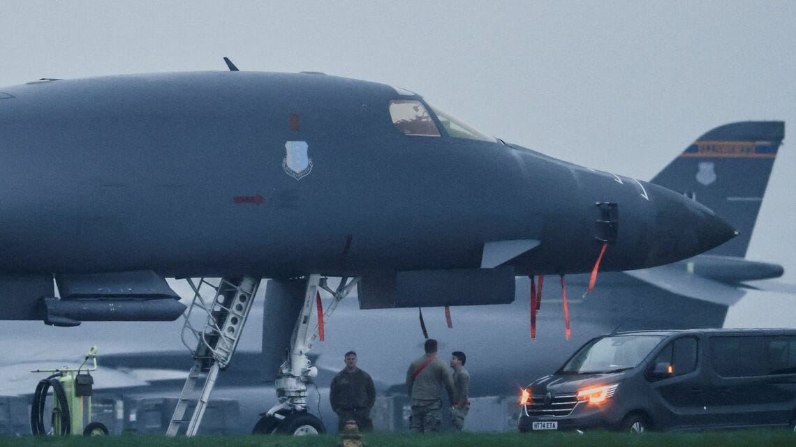 イラン攻撃が日銀の舵取りをいっそう難しくしている（写真：ロイター／アフロ）