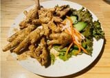 ベトナム料理店で食べたもみじの唐揚げ（写真：筆者撮影）