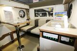 東和モータース販売のインディ108（筆者撮影）