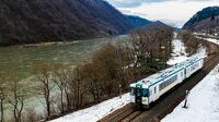 また見たい｢最上川の車窓｣､山形ご当地鉄道事情 長期運休路線も…ローカル線で旅する名作の地