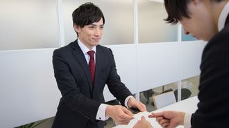 ｢初対面｣で好印象を残せない人の意外な特徴