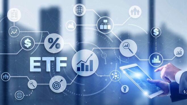 億り人はなぜ投資信託ではなく｢ETF｣を買うのか