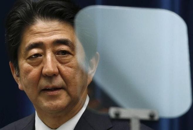 安倍首相が経済対策の月内取りまとめ指示、国債発行も検討