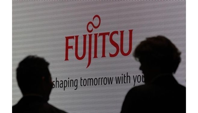 富士通､スマホ･PCを1兆円事業に拡大