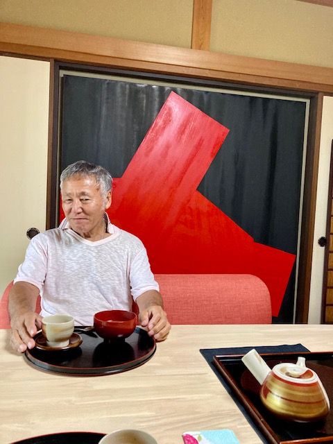 京都とパリの2拠点で活動するアーティストのRIKIZOさん（著者撮影）