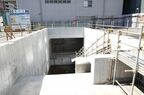 「ST線第3出入口」から地下の工事現場へ