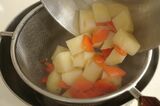 水気をきったじゃがいもとにんじん