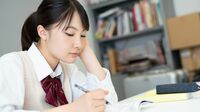 学習塾依存の受験生が独学派に｢勝てない｣理由 漫然と受けるだけの｢受講地獄｣は非常に危険だ