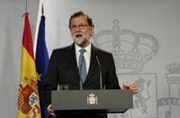 スペイン首相､カタルーニャ州政府閣僚解任 州議会も解散､12月に選挙へ