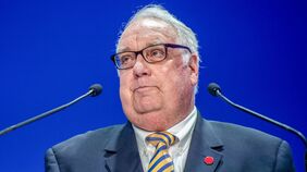 ウォーレン･バフェット氏（96）の長男ハワード･バフェット氏（71）がバークシャー会長に…異色の経歴､取締役33年