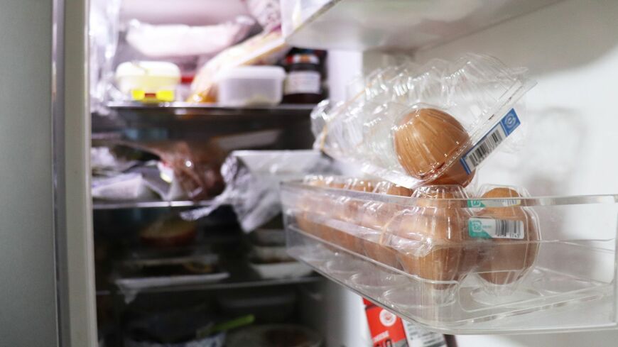 遠距離介護で知っておきたい実家の「変化」。チェックリストで確認してみましょう（写真：izumorabbit／PIXTA）