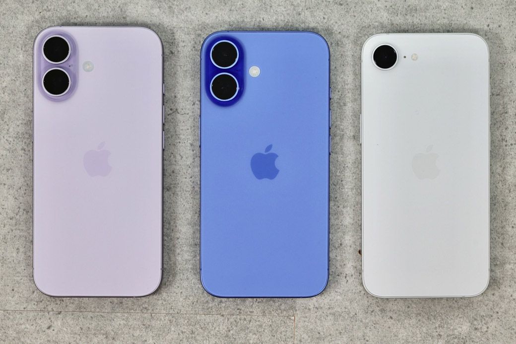 左からiPhone 17、16、16e