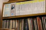 ずらりと並ぶ、クラシック音楽のCD（撮影：今井康一）