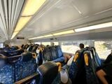 インターシティも3人－2人掛けだが距離が長いのでトイレ付き（筆者撮影）