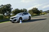 BMW iX3（写真：BMW）