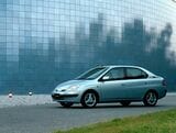 1997年、トヨタ初代プリウス（写真：トヨタ自動車）