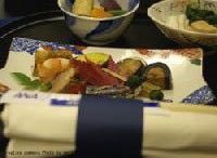 ANA My choiceに学ぶ：値下げ＆無料時代の逆張り《それゆけ！カナモリさん》