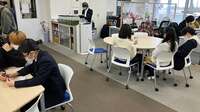 不登校経験者8割､人気の訳は｢ぬるい学校｣の真意