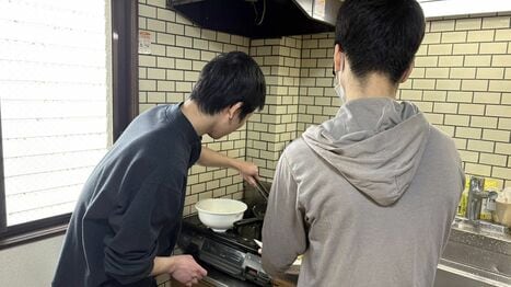 MARCH合格で上京するも挫折し大学へ行けず…引きこもった青年が地元福岡の｢塾｣で再起し､就活を始めるまで