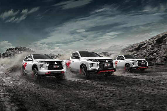 2021年にラリーアート復活第1弾としてタイで発表された「トライトン」と「パジェロスポーツ」の特別仕様車。両モデルとも往年のラリーアートモデルを彷彿とさせるサイドデカールやロゴなどを採用