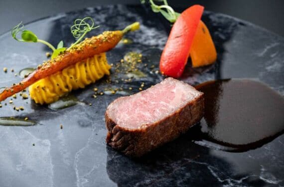 大分九重久織亭の料理