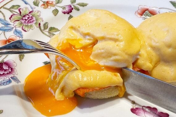 エッグベネディクト