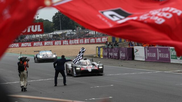 トヨタ 世界一のスポーツカーメーカー への道 スポーツカー 東洋経済オンライン 経済ニュースの新基準