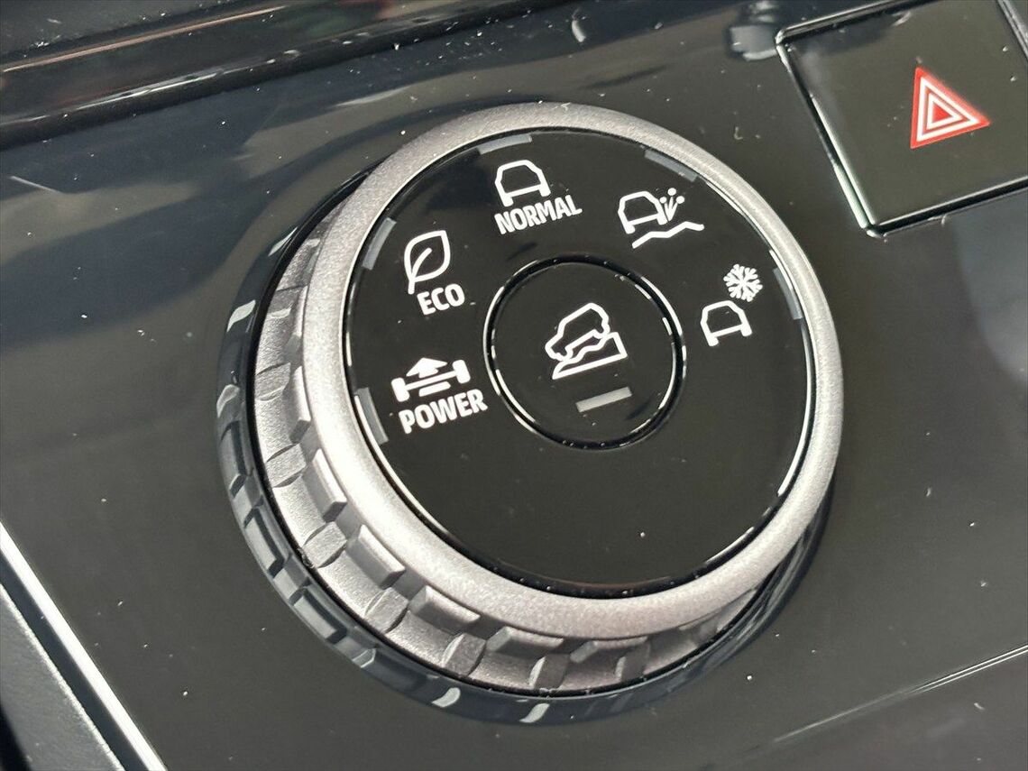 ドライブモードの選択ダイヤル（筆者撮影）