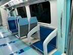 近畿車輛製メトロの車内