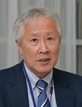 校長の小林幸宏氏。「学校の管理職は管理ではなく、学校経営が本分」という考えで取り組んでいる