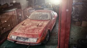 48年前のフェラーリが2.3億円で売れた理由 ホコリだらけのスーパーカー