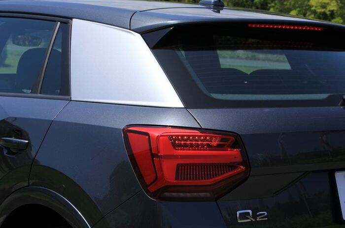 アウディ Q2｜Audi Q2