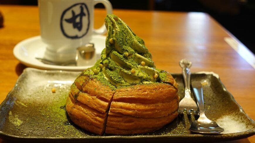 抹茶シロノワール（筆者撮影）