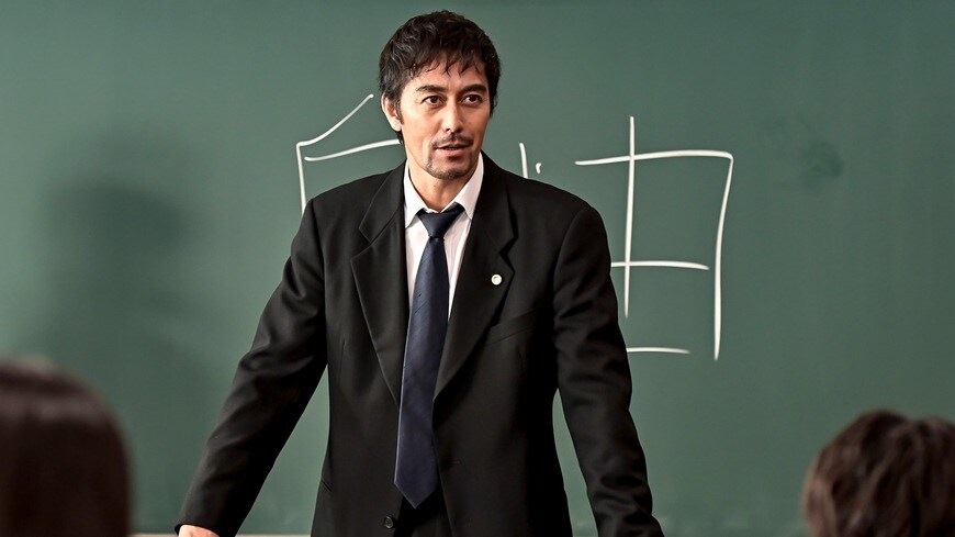 3日間の勉強合宿で、勉強するのも休憩するのも自由と宣言した桜木建二（阿部寛）（写真：©︎TBS）