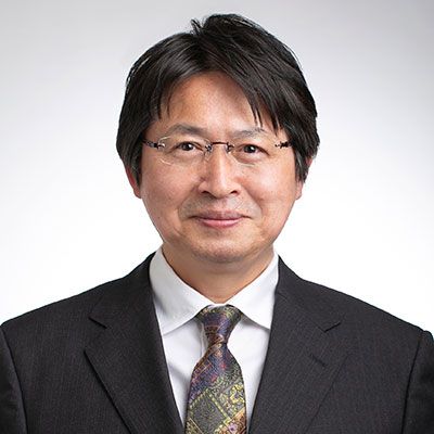 若尾政希 (わかお・まさき)一橋大学大学院 社会学研究科 教授人間文化研究機構 理事日本学術会議 会員（第24期、25期）専門は日本近世史・思想史研究（写真は本人提供）