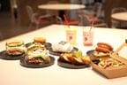 ランチや商談、作業などにも使える
