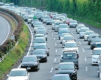 盛況「1000円高速」の波紋、国土交通省の早すぎる翻心