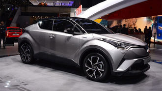 トヨタ｢C-HR｣は走りもスタイルも規格外だ