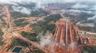 アフリカの「巨大鉄鉱山」、中国主導で"爆速"開発