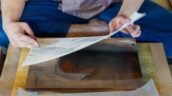 浮世絵ができるまで摺りの工程