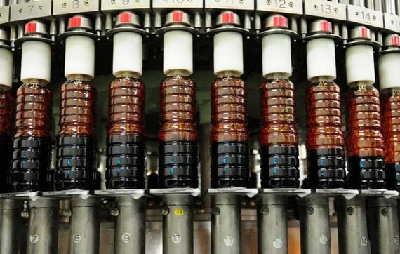 しゅうゆの充填工程