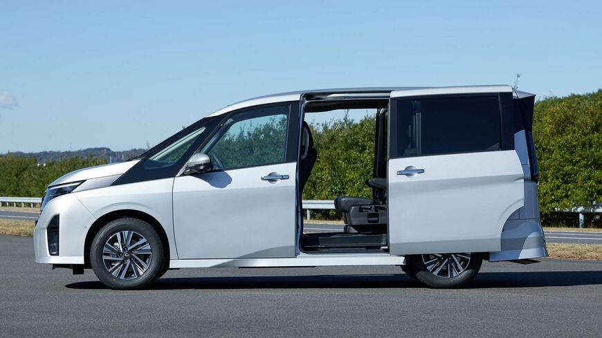 日産自動車 6代目セレナ