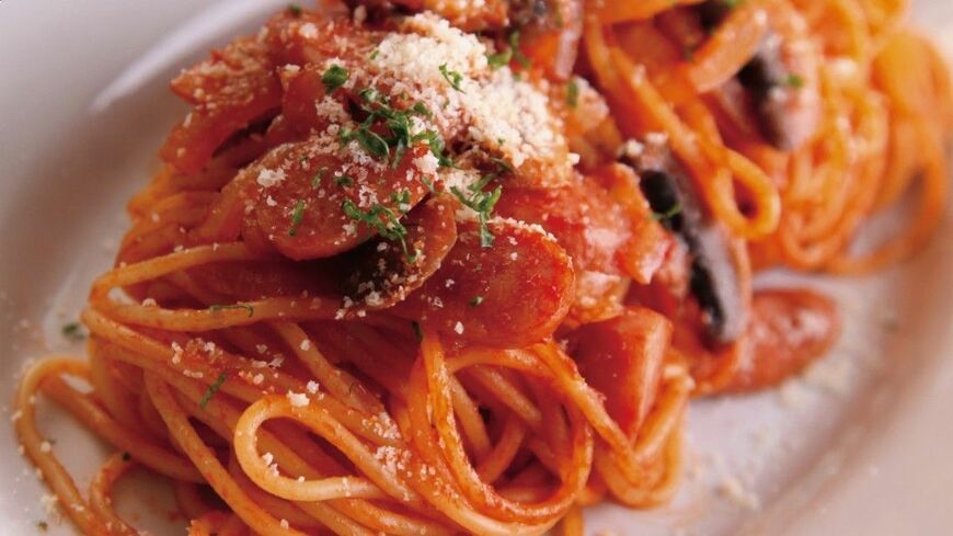モチモチの食感のナポリタンの作り方を解説します（筆者撮影）