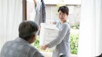 経産省も支援｢自費介護ビジネス｣はここまでやる。通院や娯楽に同行も…介護家族の負担減に