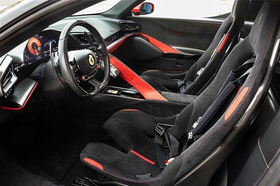 849テスタロッサのインテリア