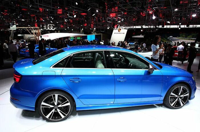 アウディ RS3 セダン｜Audi RS3 Sedan