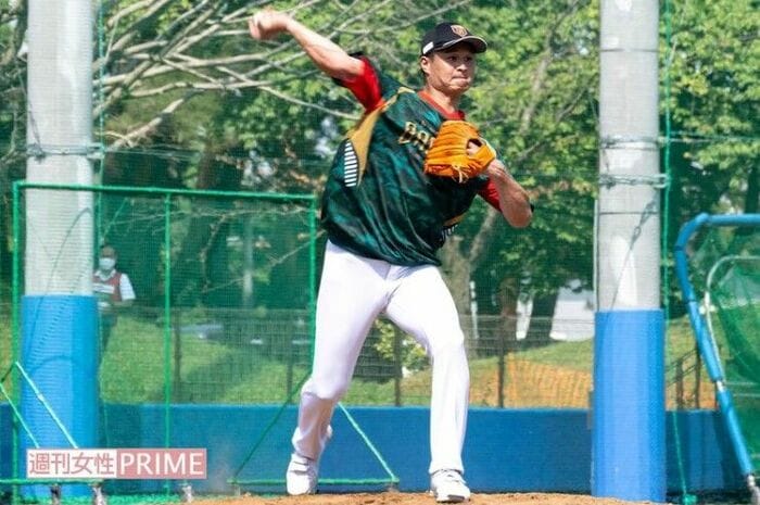 チーム練習に初参加した『ティモンディ』の高岸宏行