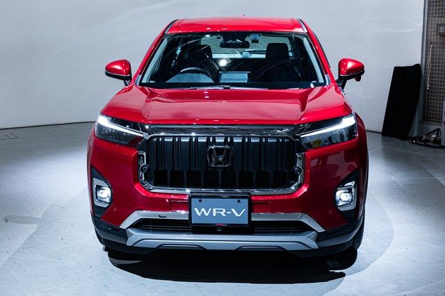 ホンダの新型SUV「WR-V」（写真：三木宏章）