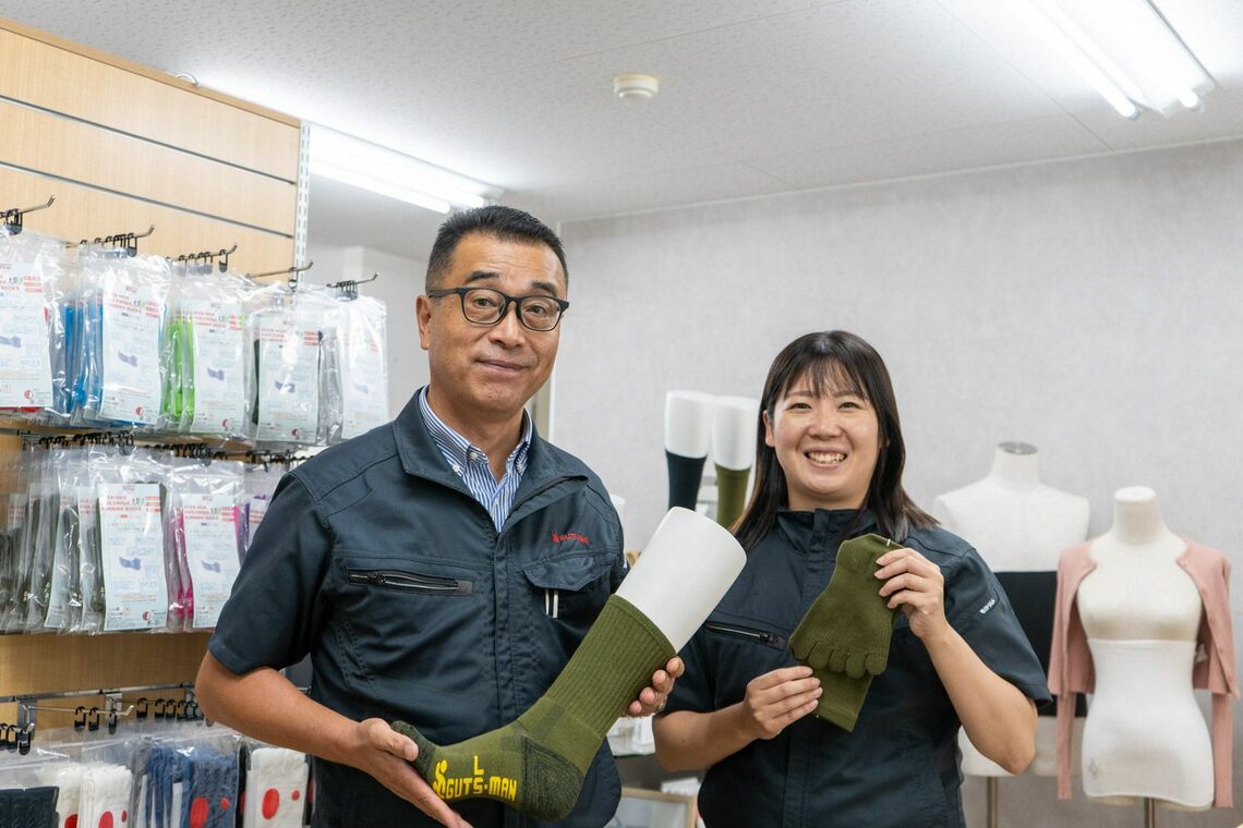 会⻑の巽亮滋さんと、娘で4代目社⻑の美奈子さん